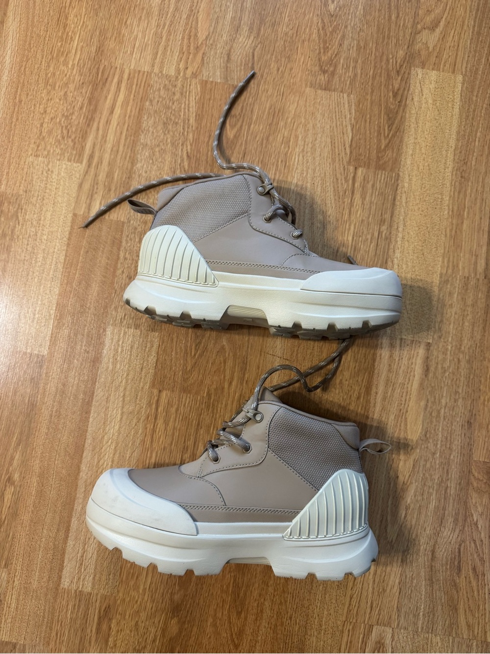 UGG NEUMEL X SAND TEXTILE LEATHER WATERPROOF CHUKKA WOMEN'S RAIN BOOTS SIZE US 9 - Picture 4 of 14